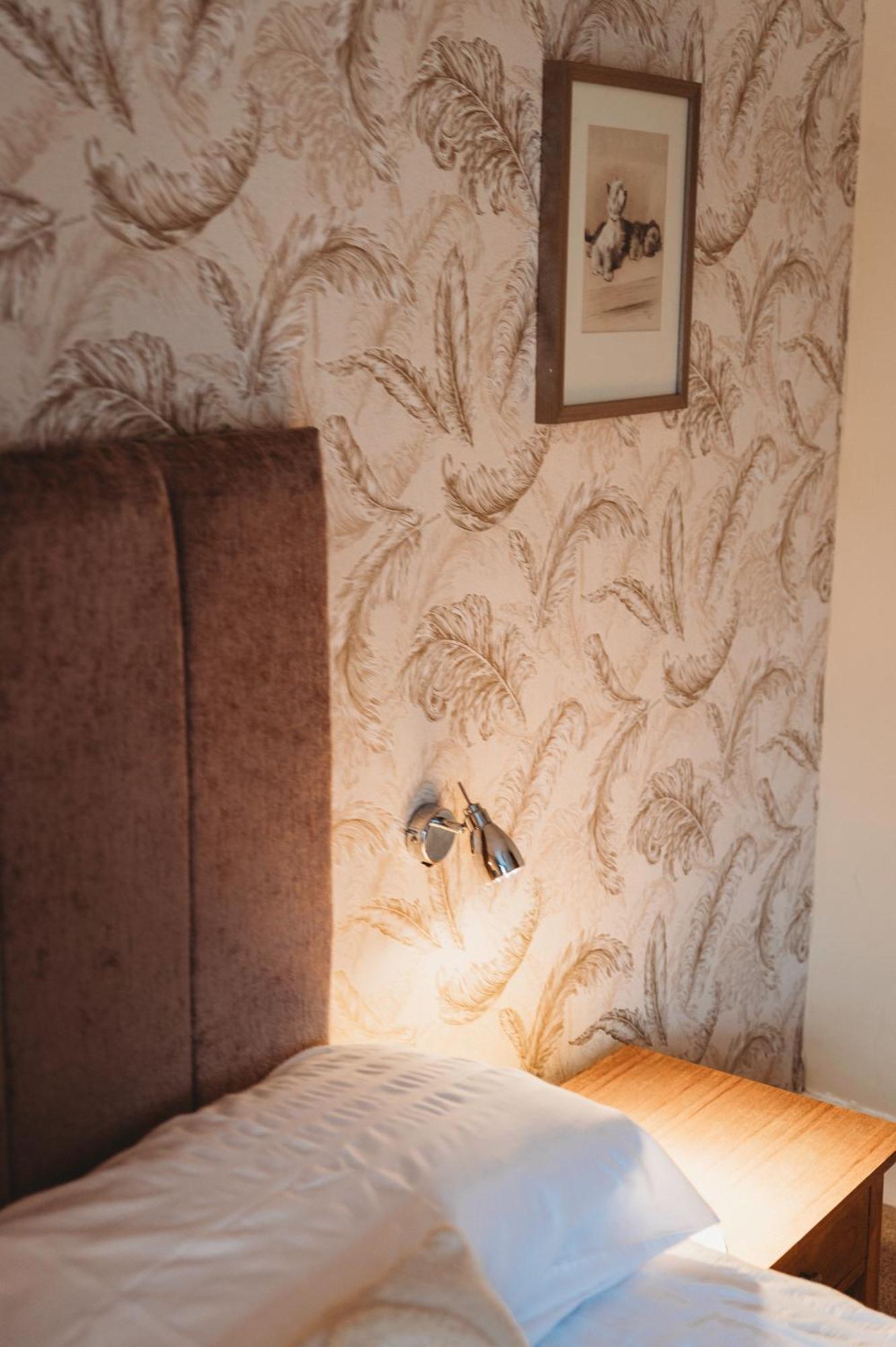 The White Lion Inn Окем Екстер'єр фото